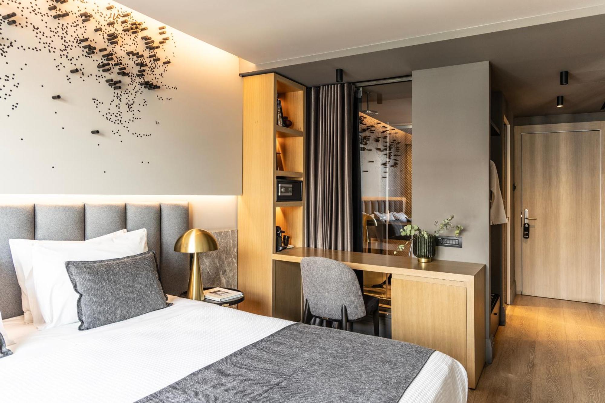 Premium Room Limited City View